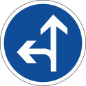 Panneau B21d2 - Direction obligatoire tout droit ou à gauche