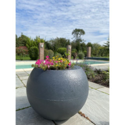 Jardinière plastique boule Delight