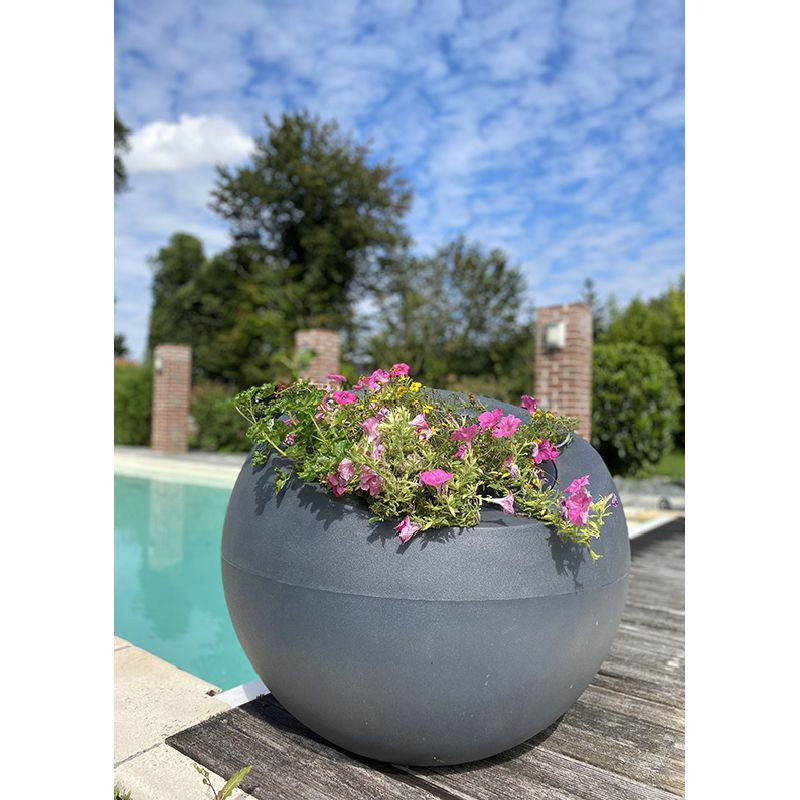 Jardinière plastique boule Delight
