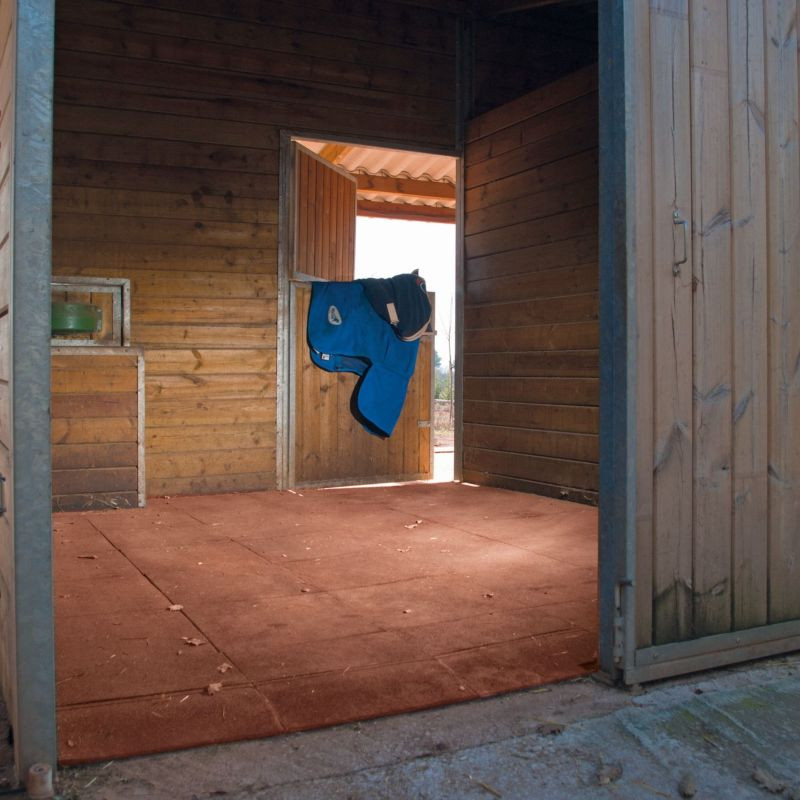 Hexdalle XE DJP - Sol pour box à chevaux en caoutchouc