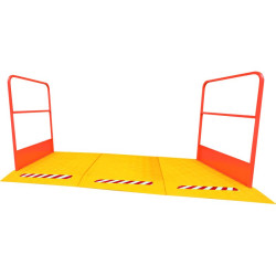 Passerelle de chantier avec garde corps