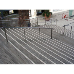 Nez de marche cornière alu minéral