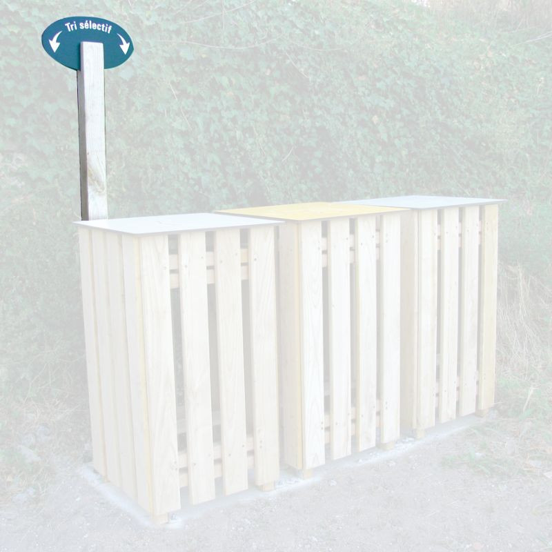 Mât central avec panneau tri sélectif