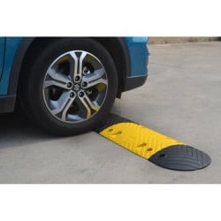 Pack ralentisseur type dos d'âne - Hauteur 7cm - Vitesse max. 15km/h