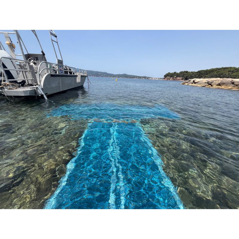 Tapis d'accès à la plage pour fauteuil roulant