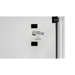 Armoire basse d'atelier à rideaux