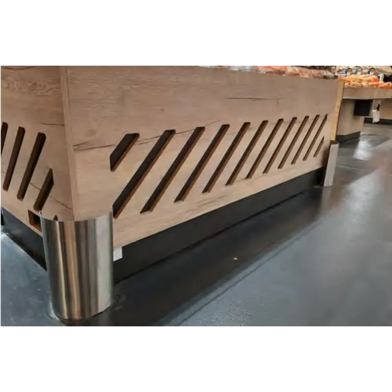 Tuile de protection d'angle pour meuble de magasin