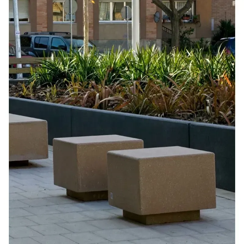 Magourban Gandhi pouf coin arrondi en béton