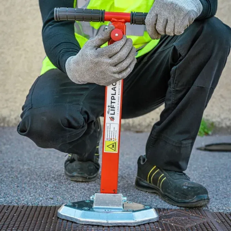 Mini lève plaque d'égoût aimanté - Mini Liftplaq plus