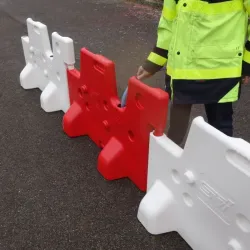 Séparateur de voie plastique K16 - Baliroad+