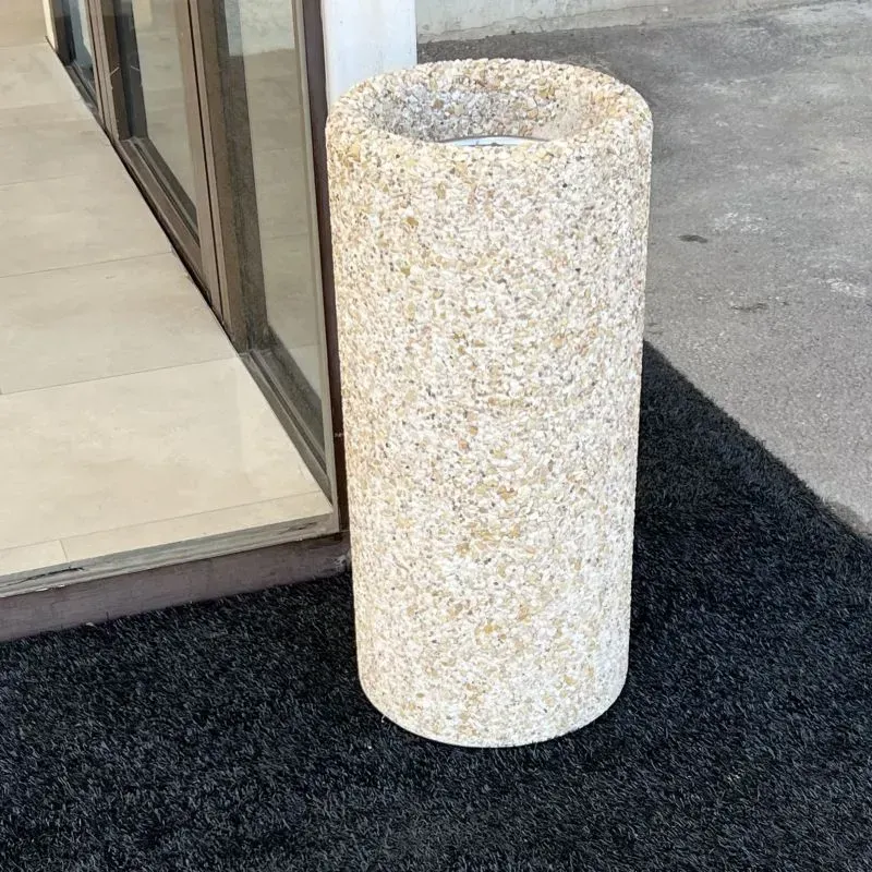 Poubelle collectivités en béton 82 litres - Arès