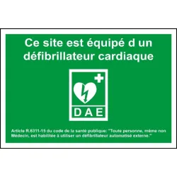 Panneau de secours DAE site équipé d'un défibrillateur cardiaque