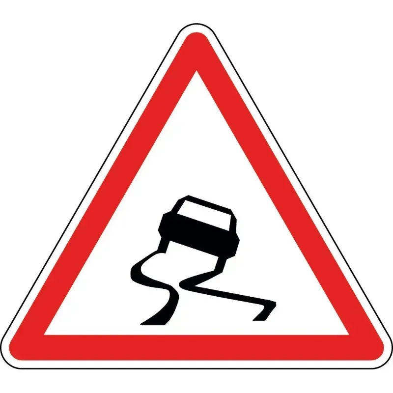 Panneau chaussée particulièrement glissante - A4