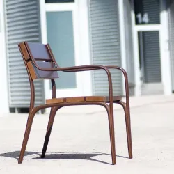 Chaise Citizen - Pieds en fonte et lattes en bois tropical