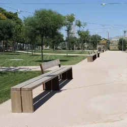 Banc double Benito Gavarres UM311RD en Corten et bois