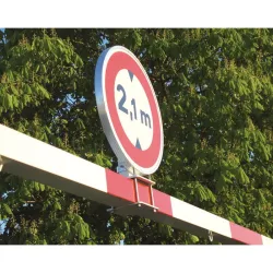 Kit de fixation pour panneau de signalisation de hauteur D.45 cm