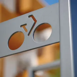 Appui vélos Procity Milan + pictogramme cycle