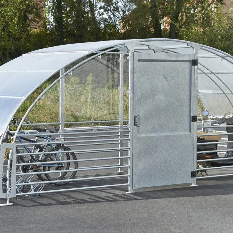 Abri fermé pour 6 à 12 vélos 