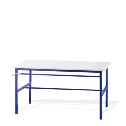 Table d'emballage avec dérouleur papier