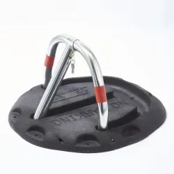 Arceau de parking rabattable su socle en caoutchouc autoportant