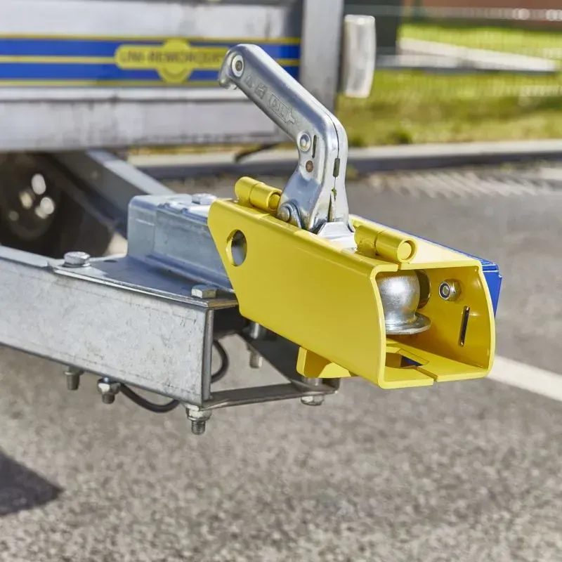 Mottez A073B - Antivol remorque avec cadenas caréné intégré