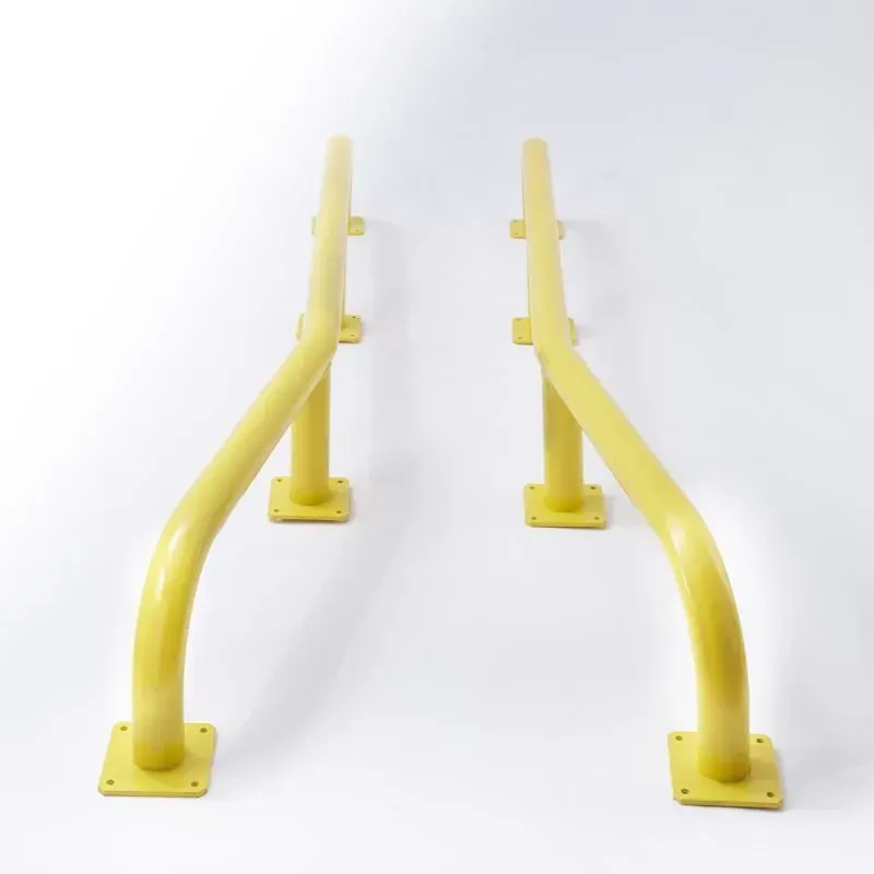 Mottez B496V / B497V - Guides roues de camion cintré ou droit