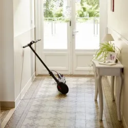 Mottez M056Q - Support mural pour vélo ou trottinette