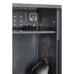 Rangement sécurisé avec prise électrique pour deux trottinettes