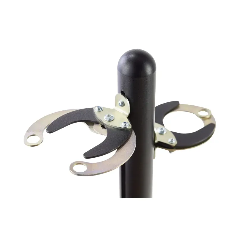 Poteau avec pinces antivol pour rangement de 2 trottinettes