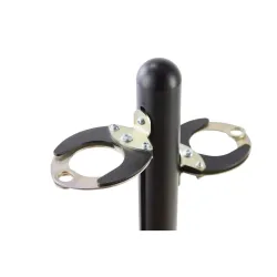 Poteau avec pinces antivol pour rangement de 2 trottinettes