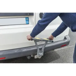 Antivol pour porte arrière camionette et marche pied