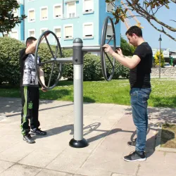 Duo gouvernail Taï chi - Urbagym