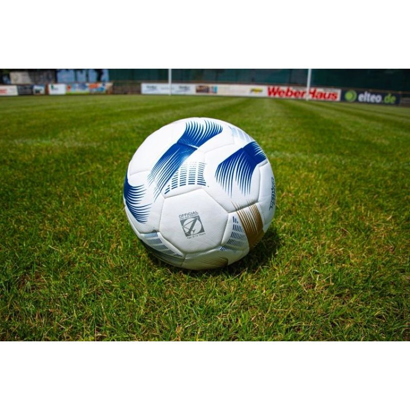 Ballon de foot Hybrid