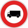 Panneau accès interdit aux véhicules affectés au transport de marchandises - B8