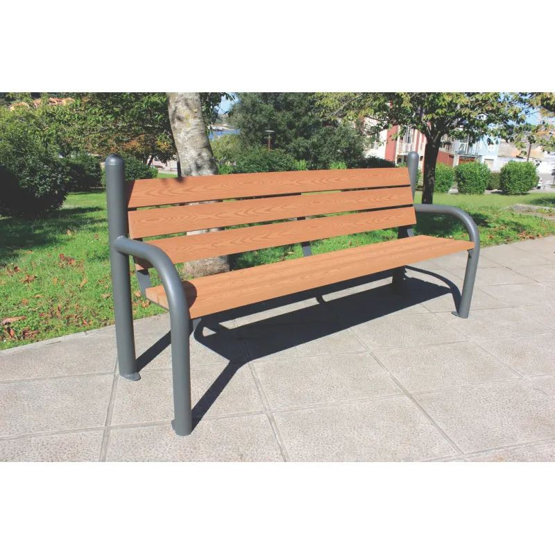 Poubelle éco-composite en fibre de bois et fibre de polymères