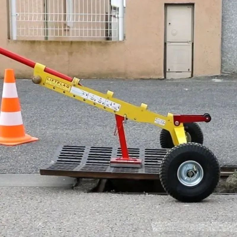 Roue gonflée pour lève plaque d'égoût Liftplaq
