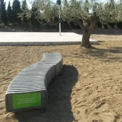 Banquette incurvé Vertebra Curvo en plastique recyclé