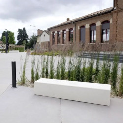 Banquette en béton rectangulaire - Cestas