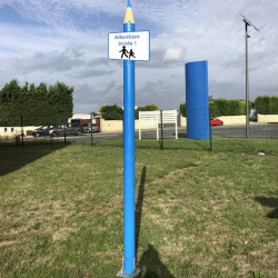 Totem de signalisation crayon + panneau d'affichage personnalisable