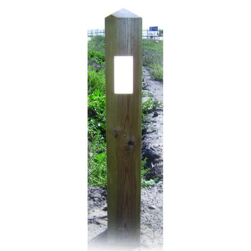 Borne anti stationnement rétroréfléchissante carré