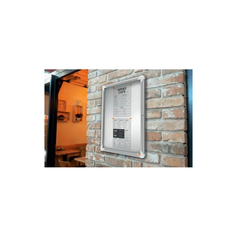 Vitrine murale d'extérieur avec porte battante - Nobo premium