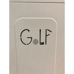 Colonne avec casiers consigne pour club de golf