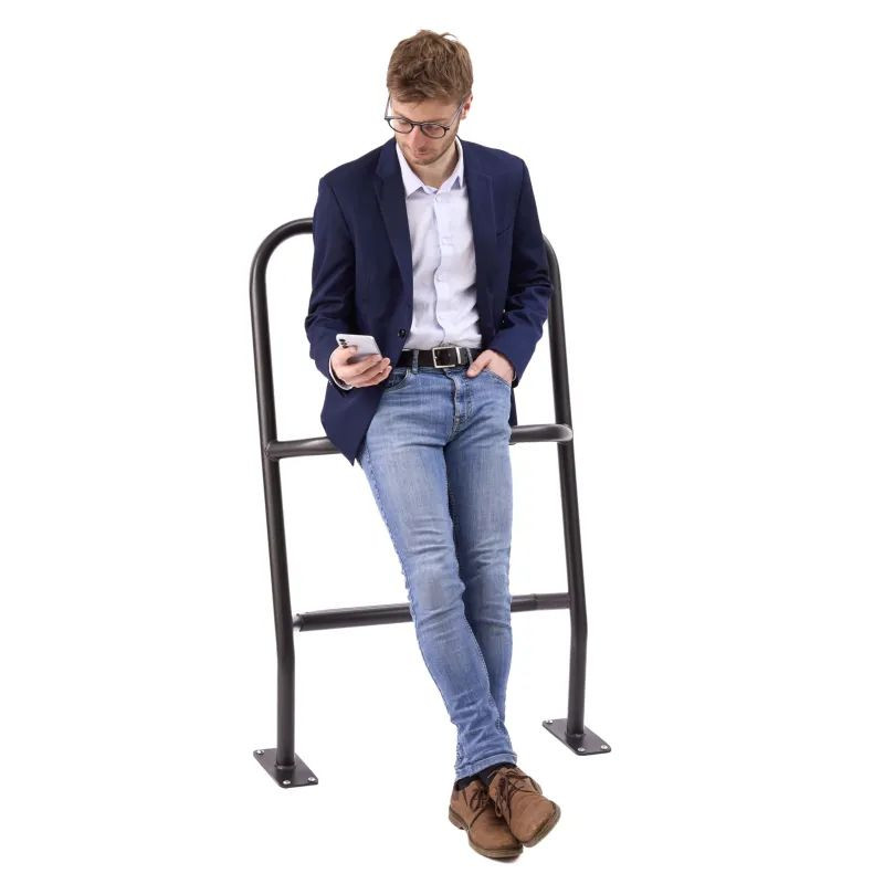 Repose- pied pour cycliste ou assis débout