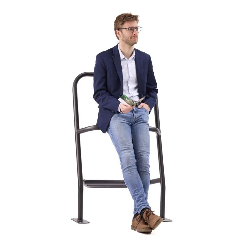 Repose- pied pour cycliste ou assis débout