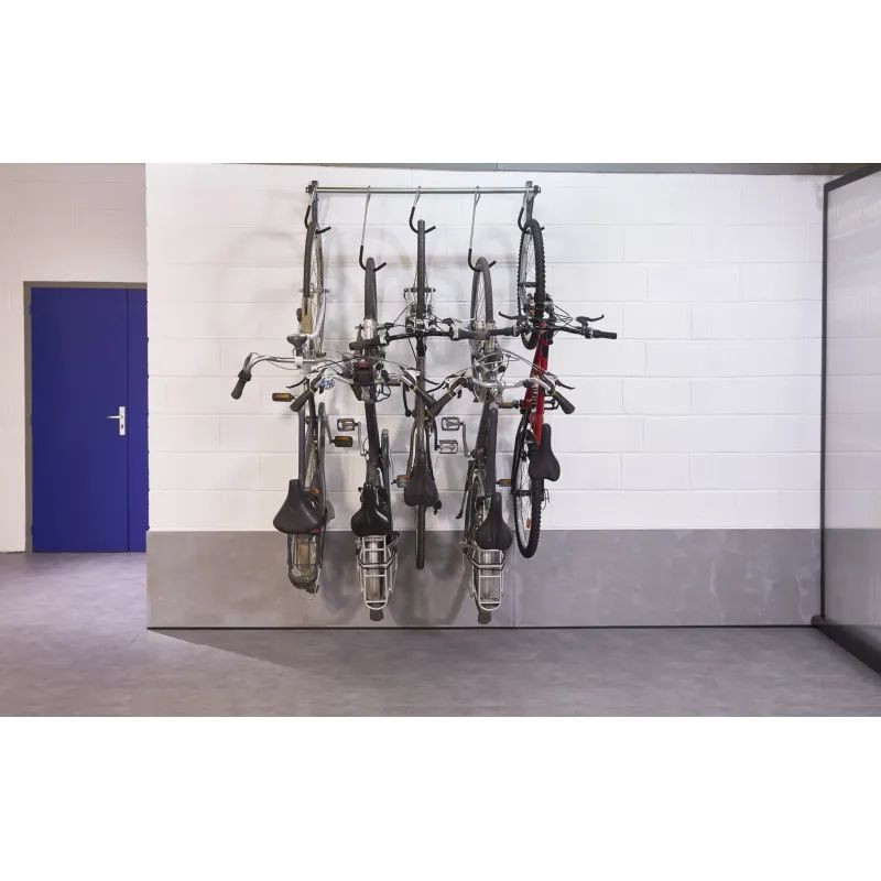 Suspension avec crochets coulissants pour 5 vélos