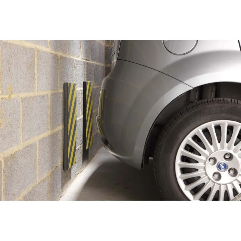 Mousse universelle pour la protection de portière