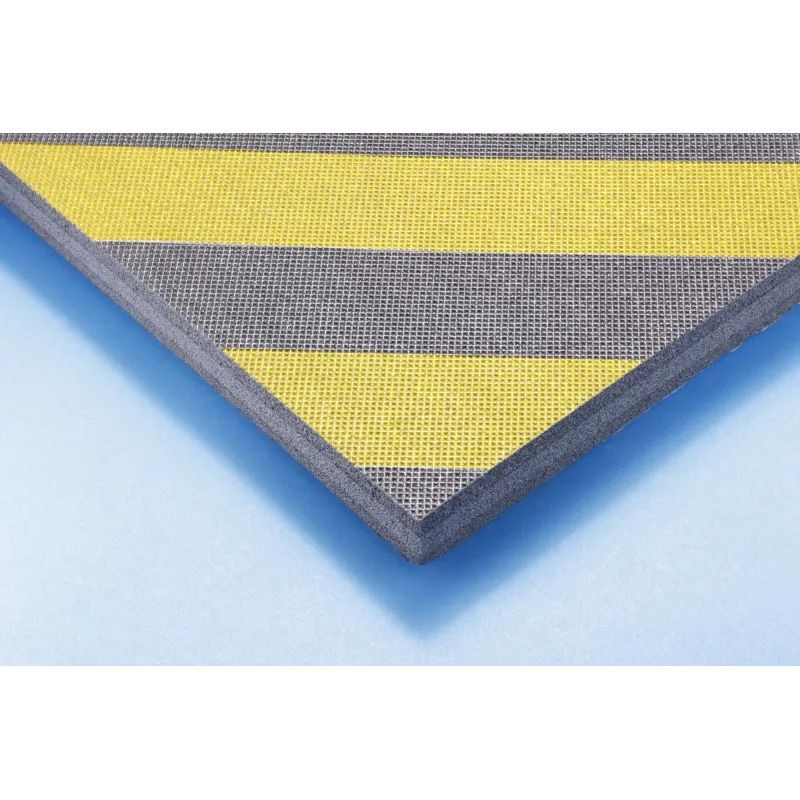 Mousse universelle pour la protection de portière