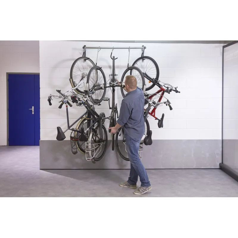 Suspension avec crochets coulissants pour 5 vélos