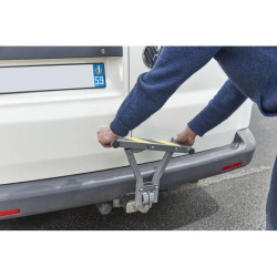 Antivol pour porte arrière camionette et marche pied