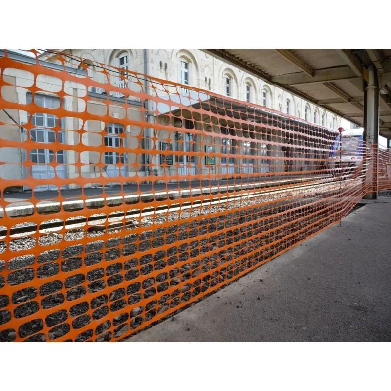 Grillage de chantier en plastique